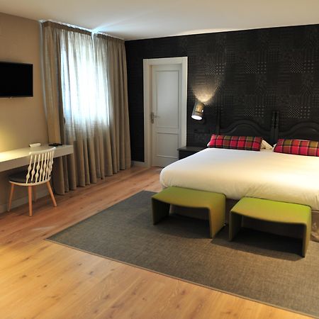 Hostal Lola Isaba Esterno foto